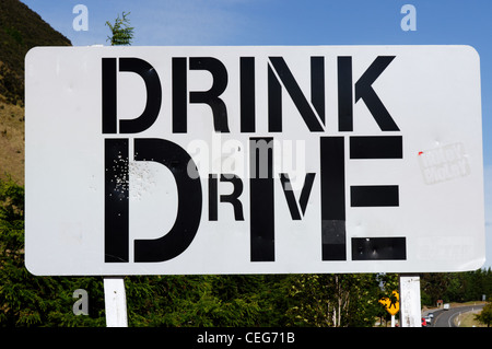 Ein Schild Spruch nicht trinken und fahren Stockfoto