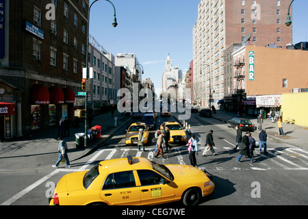 Kreuzung der 1st Avenue und 14. Straße Stuyvesant Town Gramercy Manhattan New York City usa Stockfoto