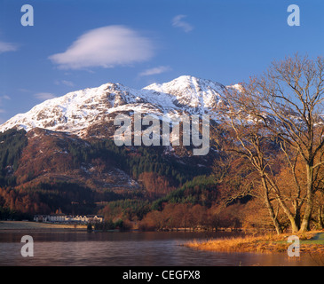 Ben Ort und Loch Achray, Trossachs, Stirlingshire, Schottland. In den Loch Lomond und Trossachs National Park. Stockfoto