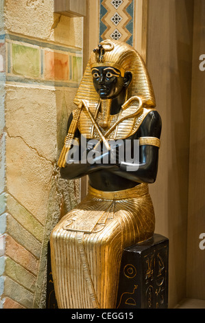 Sitzen Sie Pharao Statue, Universal Studios Singapur. Stockfoto