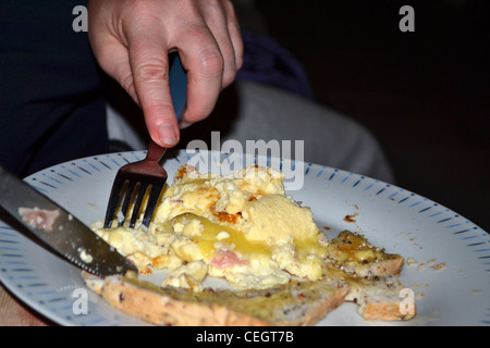 Omelette mit Rührei Toast Essen Stockfoto