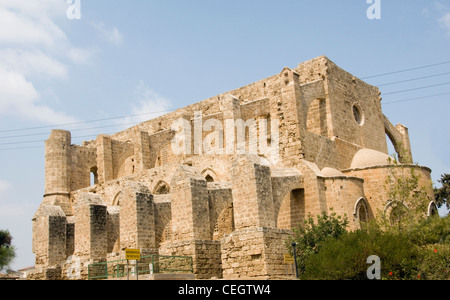 NORD-ZYPERN; FAMAGUSTA; RUINEN DER KIRCHE ST. PETER UND ST. PAUL Stockfoto