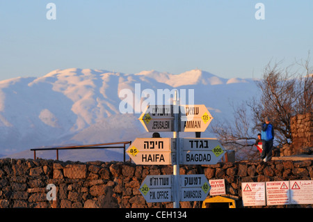 Blick auf den Schnee bedeckten Mt Hermon in den Golan-Höhen, Nordisrael. 21. Januar 2012. Foto von Shay Levy Stockfoto