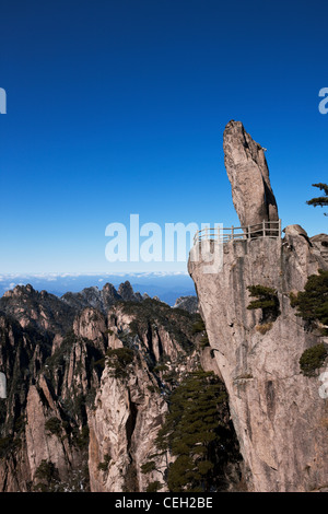 China, Huangshan, weiße, Hill, Schönheit In der Natur, winter, Baum, Physische Geographie, niemand, Himmel, Sonne, Reiseziele, Reisen, Cloud Stockfoto
