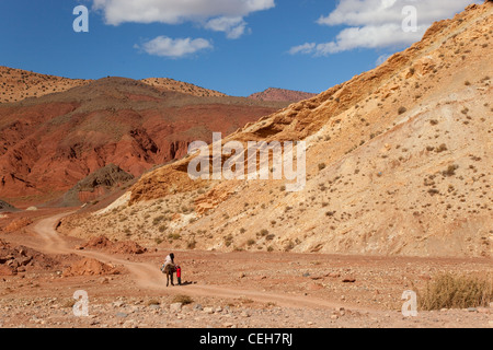 Nomaden in der Wüste Region in der Nähe von Ait Benhaddou Marokko Stockfoto