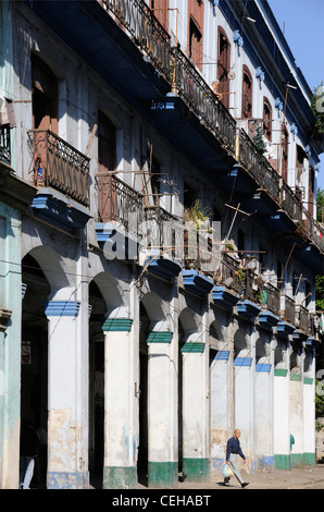 Straßenszene in alte Stadt von Havanna, La Habana, Hauptstadt Havanna, Kuba, Karibik Stockfoto