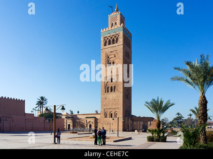 Das Minarett der Koutoubia-Moschee, Marrakesch, Marokko, Nordafrika Stockfoto