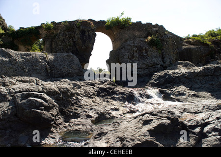 Alte portugiesische Brücke auf der Oberseite der afrikanischen Rift Valley in der Nähe von Debre Libanos in Äthiopien Stockfoto