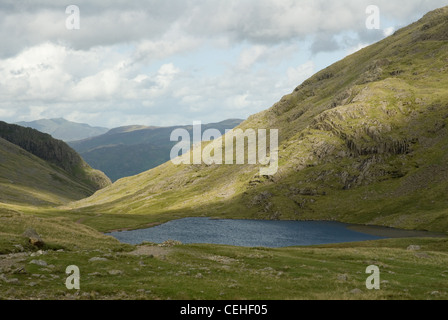 STY Head die Kreuzung Sca Fell und große Giebel im Lake District National Park Stockfoto