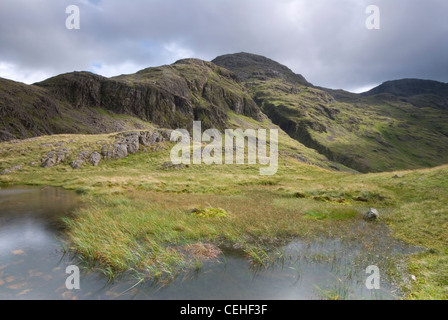 STY Head die Kreuzung Sca Fell und große Giebel im Lake District National Park Stockfoto