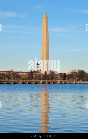 Post Office Tower in Washington DC mit Denkmal. Donald Trump wird es zu renovieren Stockfoto