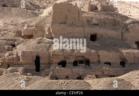 Stein schneiden Gräber in der Nähe von Assuan in Ägypten Stockfoto