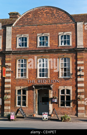 Das Red Lion Inn Lacock UK Stockfoto