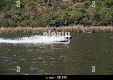 Jet-Ski auf Sun City Dam, Sun City, North West Province Stockfoto