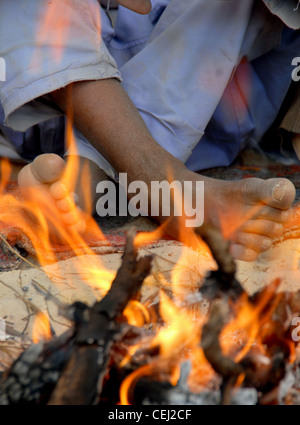 Beduinen Nomad Wüste Lagerfeuer Stockfoto