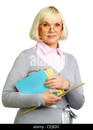 Weibliche Lehrer bereit zu sein für eine Lektion oder einen Vortrag isoliert auf weißem Hintergrund Stockfoto