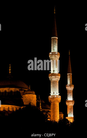 Blaue Moschee bei Nacht, Sultanahmet, Istanbul, Türkei Stockfoto