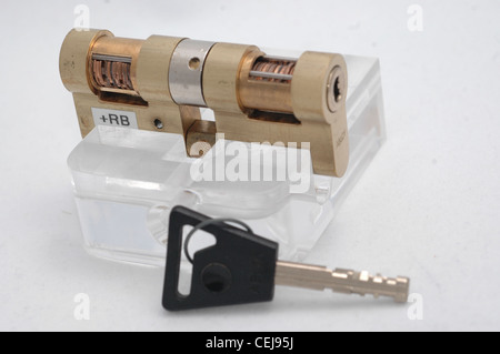 ABLOY Disclock Cutaway Lock Stockfoto