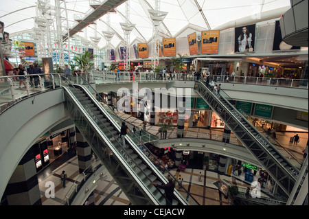 Die Zone Einkaufszentrum Rosebank, Johannesburg, Gauteng Stockfoto