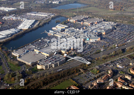 Luftaufnahme des Lakeside Shopping Centre in West Thurrock, Essex, Großbritannien Stockfoto