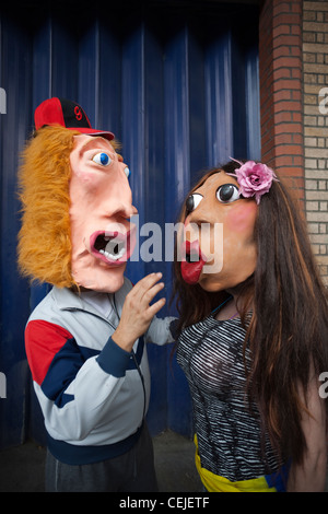 England, London, Southwark, maskierten Teilnehmer an dem Festival "Carnaval Del Pueblo" (Europas größte Latin Street Festival) Stockfoto