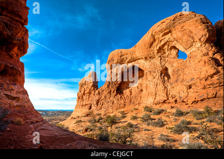 Arches-Nationalpark ist ein US-Nationalpark im östlichen Utah. Es ist bekannt für die Erhaltung der über 2000 natürliche Sandstein Bogen. Stockfoto