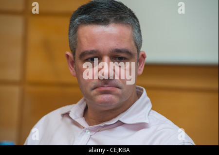 Paris, Frankreich, UNESCO-Medienkonferenz, 'die Medien nach Wikileaks', Charlie Beckett, (Regie. Politis, Media Thik Tank, London School of Economics) Mann Gesicht frontal Stockfoto