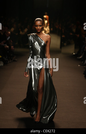 Alexandre VauthierParis Haute CoutureSpringSummer 2011 Stockfoto