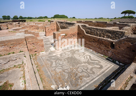 Maritime Bäder (Regio III Insula VIII 2) gebaut c 130 AD in Opus Mixtum beheizten Räumen hinzugefügt um 210 n. Chr. in opus Stockfoto