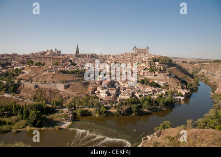 Stadt Toledo erklärt Weltkulturerbe UNESCO 1986 Altstadt umgeben auf drei Seiten Biegung im Tejo enthält Stockfoto