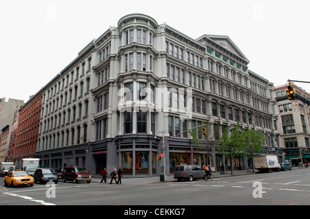 Hugh O'Neill Trockengüter Gebäude, erbaut 1875, auf der Sixth Avenue in der Ladies' Mile Einkaufsviertel in New York Stockfoto