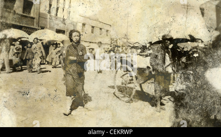 308. Bombergruppe, 14. Army Air Force, China Birma Indien, dem zweiten Weltkrieg WWII. Chinesische Frauen in der Straße in China Stockfoto