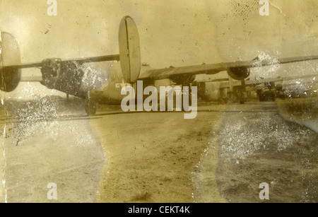 308. Bombergruppe, 14. Army Air Force, China Birma Indien, dem zweiten Weltkrieg WWII. B24-Flugzeuge für den Start aufgereiht. Stockfoto