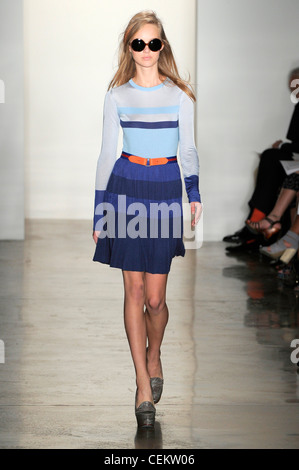 Peter Som New York bereit zum WearSpringSummer 2012 Stockfoto