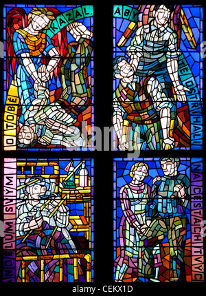 Prag, St.-Veits-Dom, Thunov Kapelle, Glasfenster, Psalmen, Psalm 126:5 Stockfoto