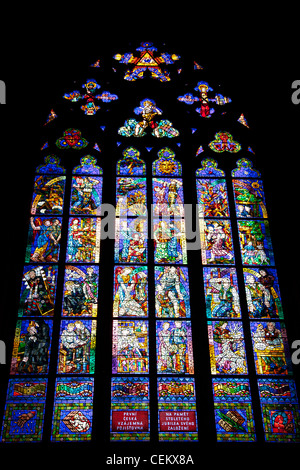 Prag, St.-Veits-Dom, Thunov Kapelle, Glasfenster, Psalmen, Psalm 126:5 Stockfoto