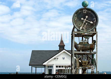 Wetterfahne von Southwold Pier, Ostengland. Im Jahr 1998 von Tim Hunkin und Will Jackson Stockfoto