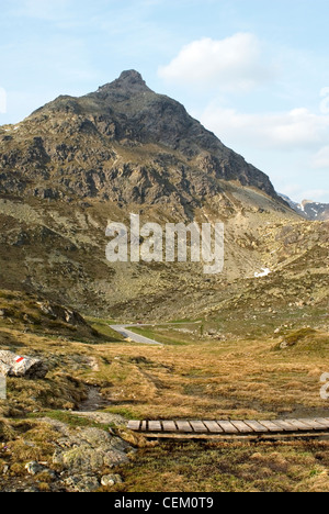 Berglandschaft am Julierpass, Engadin, Schweiz Berglandschaft bin Passhöhe Im Frühjahr, Oberengadin, Schweiz Stockfoto