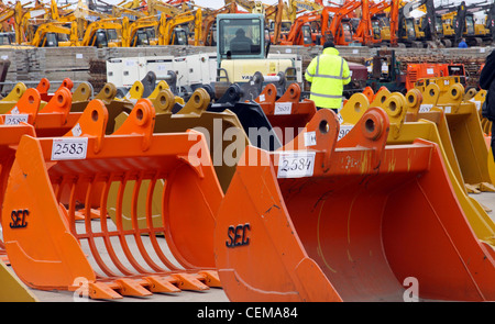 JCB Bagger Schaufeln bei einer Auktion Stockfoto