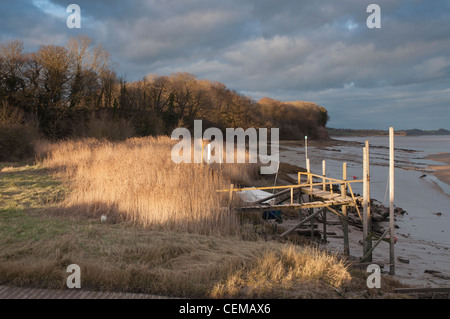 Bootsanleger im Hafen von Lydney Fluss Severn Gloucestershire Stockfoto