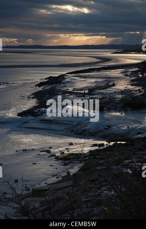 Sonnenuntergang über dem Fluss Severn, Lydney, Gloucestershire, England Stockfoto