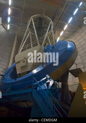 Verkauft, Arizona - The Mayall 4-Meter-Teleskop am Kitt Peak National Observatory. Stockfoto