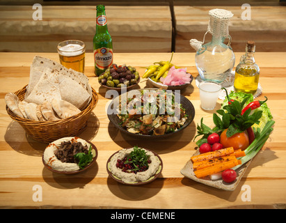 Anzeige der libanesische Gerichte an Yalla Yalla Restaurant London Stockfoto