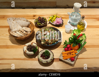 Anzeige der libanesische Gerichte an Yalla Yalla Restaurant London Stockfoto