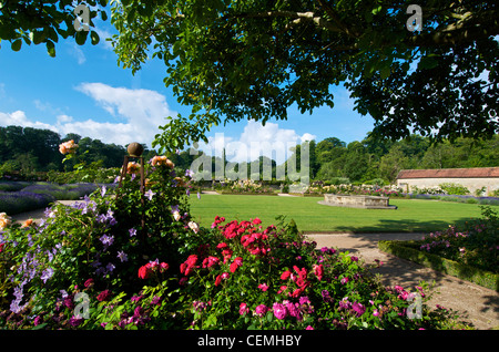 Der ummauerte Garten im Cowdray Park W.Sussex England Stockfoto