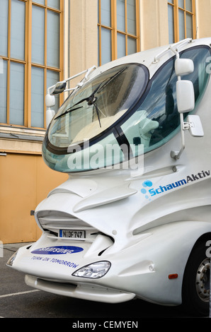 Vorderseite mit Cockpit eines LKW von Luigi Colani entworfen. Stockfoto