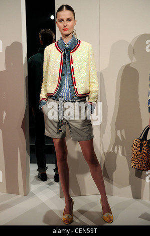 J Crew New York bereit zum WearSpringSummer 2012 Stockfoto