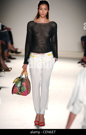 Barbara Bui Paris bereit, WearSpringSummer 2012 Stockfoto