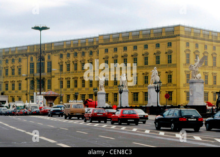 Attrappe des ehemaligen Palastes Stadtschloss der deutschen Kaiser am historischen Ort Schlossplatz in Berlin. Stockfoto