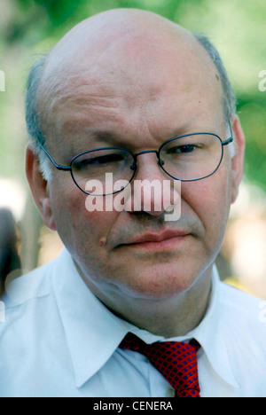 Walter Momper - * 21.02.1945: Porträt des sozialdemokratischen Politiker und Bürgermeister von Berlin 1989 – 1991. Stockfoto